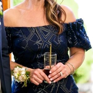 Mother of the bride Nicole Bakti sz 10 navy blue